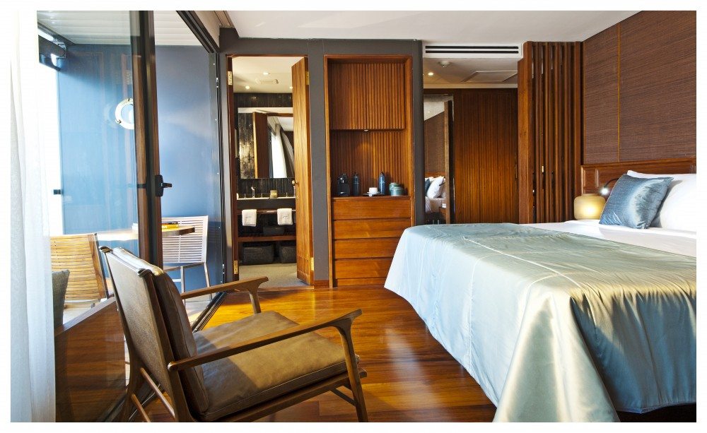Aqua Expeditions Aqua Mekong Suite 1.jpg